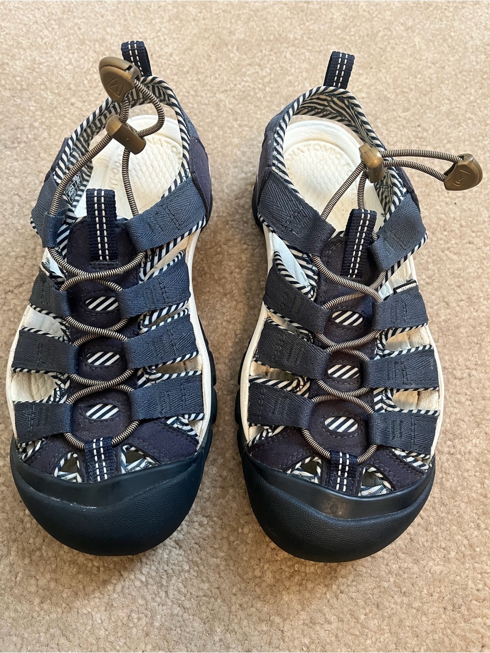KEEN Newport H2 Waterproof Hiking Sandals 7 Navy Blue Closed Toe Water Shoes